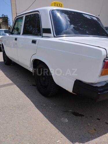 LADA (VAZ) 2107