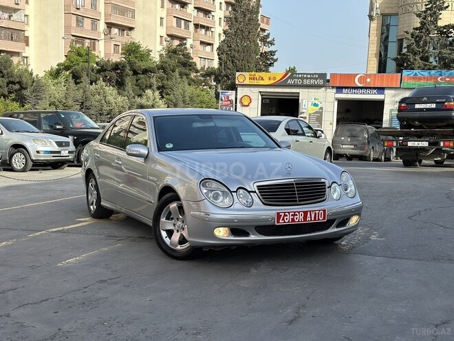 Mercedes E 270