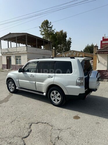 Mitsubishi Pajero 2007, 180,000 km - 3.0 l - Bakı