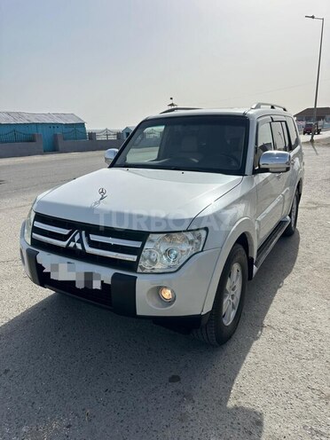 Mitsubishi Pajero 2007, 180,000 km - 3.0 l - Bakı