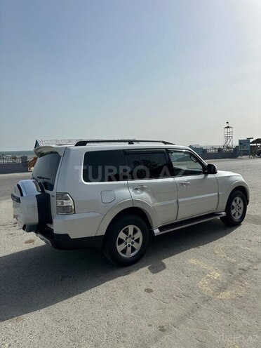 Mitsubishi Pajero 2007, 180,000 km - 3.0 l - Bakı