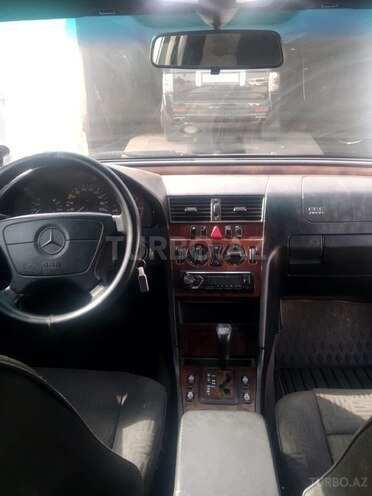 Mercedes C 220 d 1999, 338,000 km - 2.2 l - Bakı