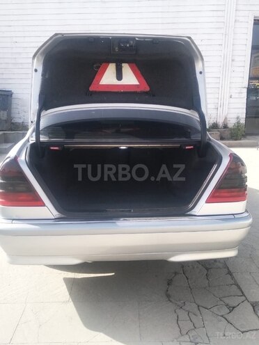 Mercedes C 220 d 1999, 338,000 km - 2.2 l - Bakı