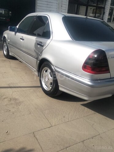Mercedes C 220 d 1999, 338,000 km - 2.2 l - Bakı