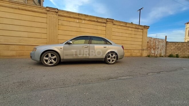 Audi A4 2002, 370,999 km - 1.8 l - Bakı