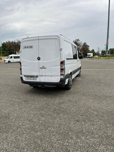 Mercedes Sprinter 208