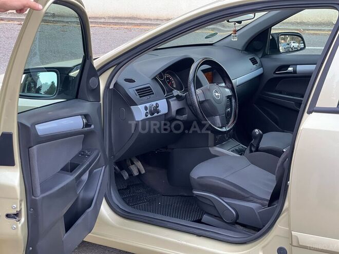 Opel Astra 2005, 235,445 km - 1.4 l - Bakı