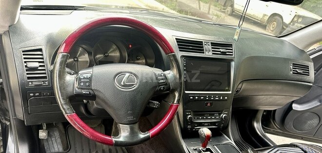 Lexus GS 300