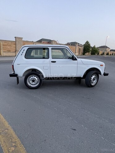 LADA (VAZ) Niva