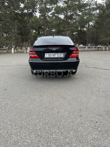 Mercedes C 240