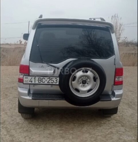 Mitsubishi Pajero io 2004, 285,000 km - 2.0 л - Ağcabədi