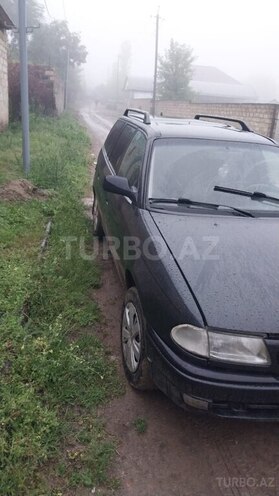 Opel Astra 1995, 574,365 km - 1.6 l - Tovuz
