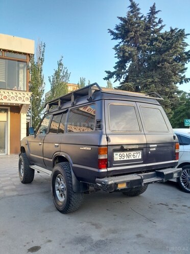 Toyota Land Cruiser 1990, 350,000 km - 4.2 l - Bakı