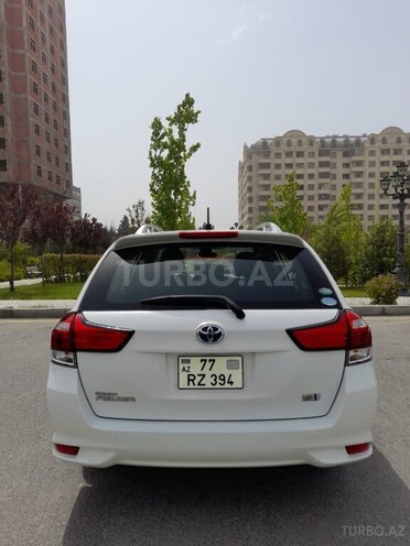 Toyota Corolla Fielder 2017, 135,306 km - 1.5 l - Bakı