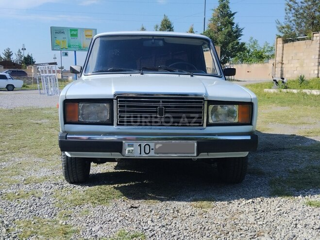 LADA (VAZ) 2107 2007, 99,000 km - 1.6 л - Ucar