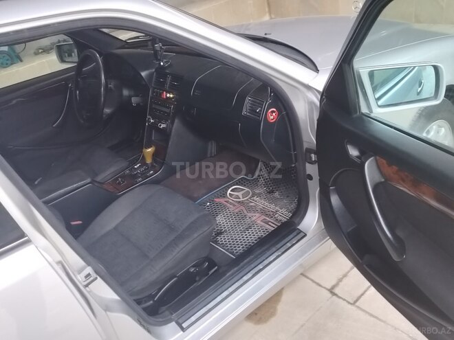 Mercedes C 240 1997, 220,000 km - 2.4 l - Bakı
