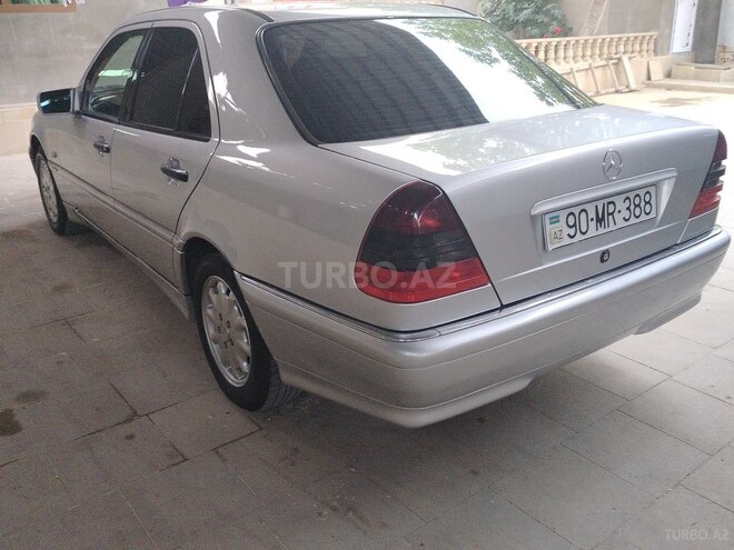 Mercedes C 240 1997, 220,000 km - 2.4 l - Bakı