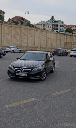 Mercedes E 220 d 2013, 237,000 km - 2.2 l - Bakı