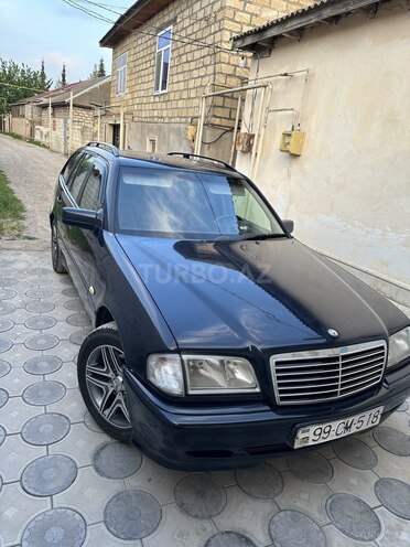 Mercedes C 220 d 2000, 310,000 km - 2.2 l - Salyan