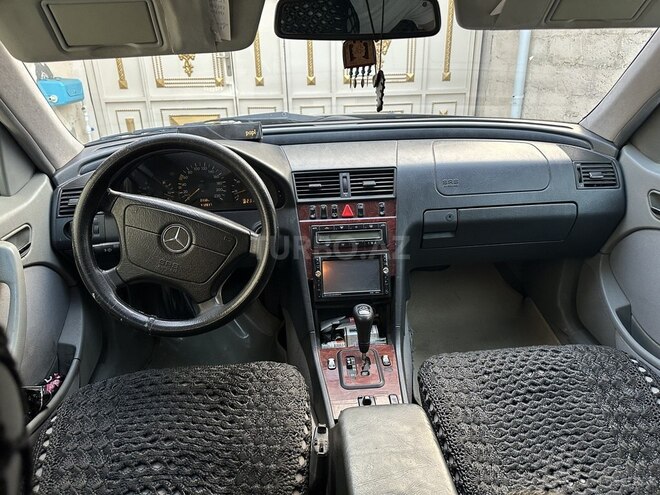 Mercedes C 220 d 2000, 310,000 km - 2.2 l - Salyan