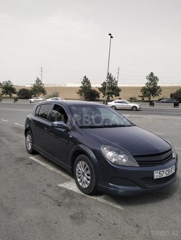 Opel Astra 2006, 299,000 km - 1.3 l - Bakı