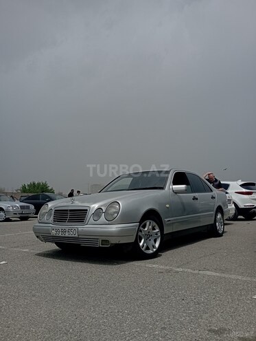 Mercedes E 220 d