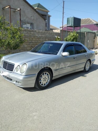 Mercedes E 230 1996, 384,600 km - 2.3 l - Bakı