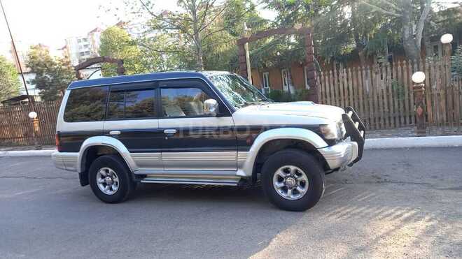 Mitsubishi Pajero 1995, 170,000 km - 2.8 l - Bakı