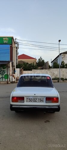 LADA (VAZ) 2107