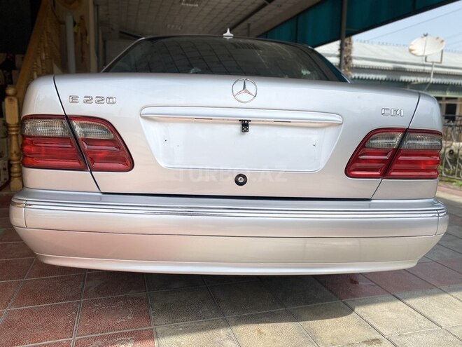 Mercedes E 220 d 2001, 350,000 km - 2.2 l - Bərdə