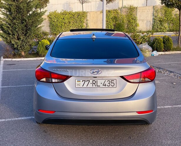 Hyundai Elantra 2015, 118,300 km - 1.8 l - Bakı