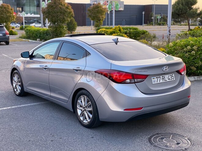 Hyundai Elantra 2015, 118,300 km - 1.8 l - Bakı