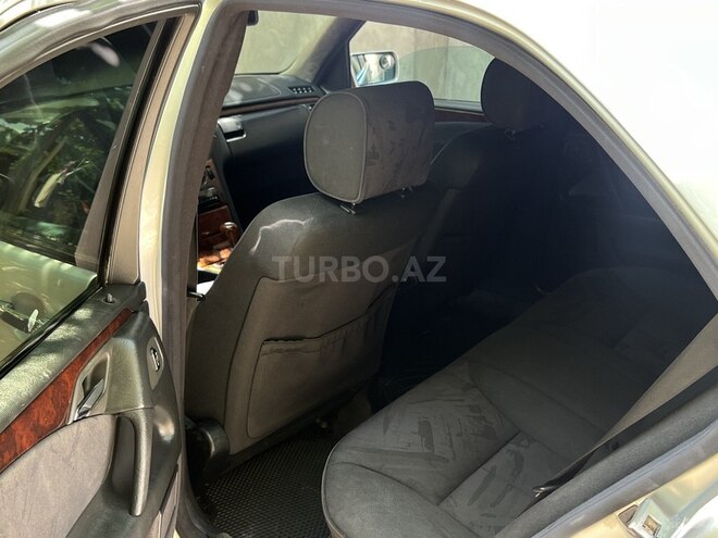 Mercedes E 240 1999, 236,121 km - 2.4 l - Gəncə