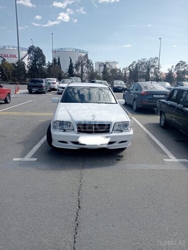 Mercedes C 220 d 1999, 437,000 km - 2.2 l - Bakı