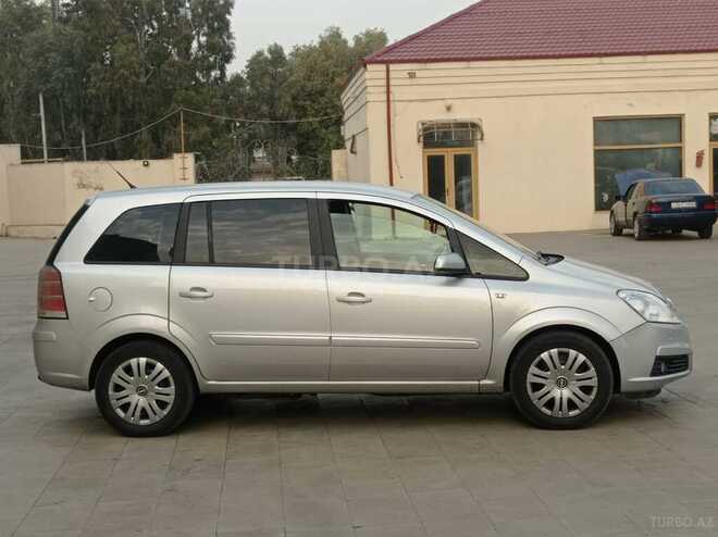 Opel Zafira 2006, 385,000 km - 1.6 l - Bakı