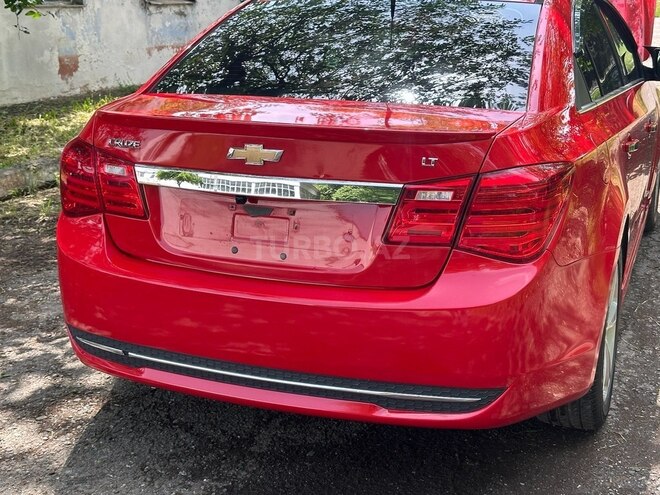 Chevrolet Cruze 2011, 318,930 km - 1.4 л - Qazax