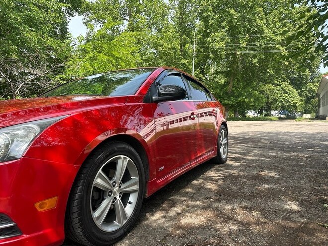 Chevrolet Cruze 2011, 318,930 km - 1.4 л - Qazax