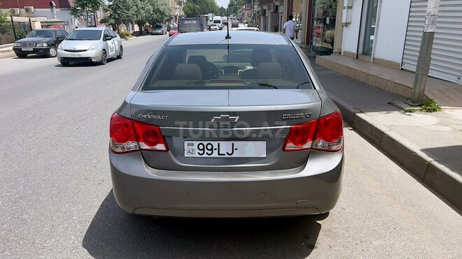 Chevrolet Cruze 2010, 173,846 km - 1.8 л - Bakı