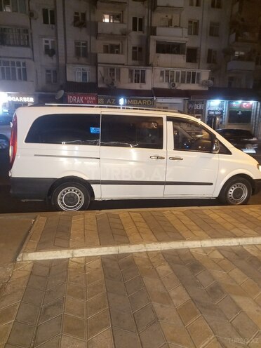 Mercedes Vito 111