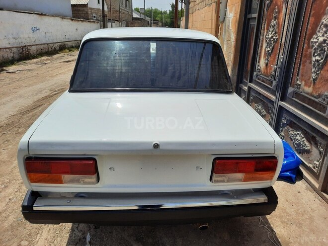 LADA (VAZ) 2107 2009, 99,000 km - 1.6 л - Şabran