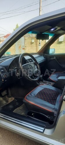 Mercedes C 220 d 1999, 612,355 km - 2.2 l - Bakı