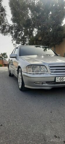 Mercedes C 220 d 1999, 612,355 km - 2.2 l - Bakı