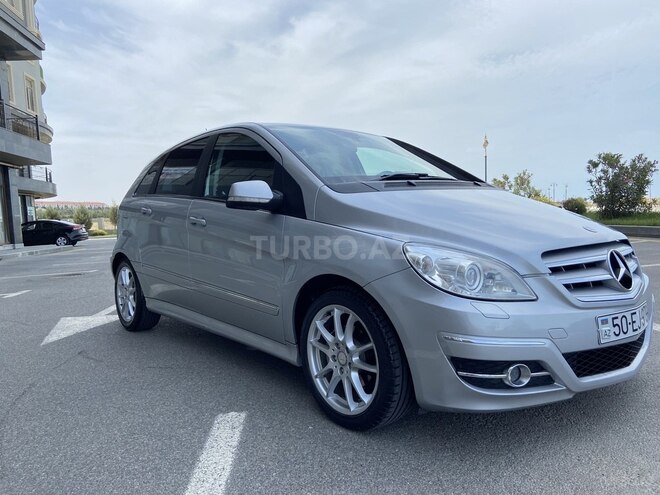Mercedes B 170 2010, 87,000 km - 1.7 l - Sumqayıt