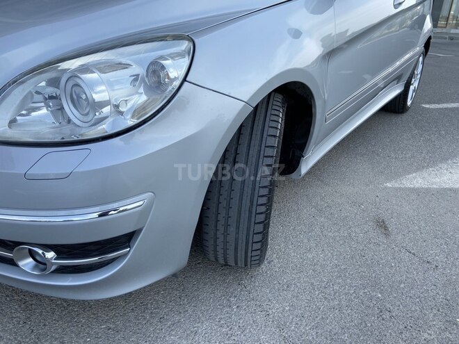 Mercedes B 170 2010, 87,000 km - 1.7 l - Sumqayıt