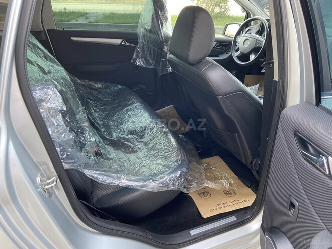Mercedes B 170 2010, 87,000 km - 1.7 l - Sumqayıt