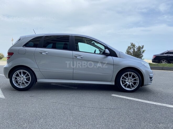 Mercedes B 170 2010, 87,000 km - 1.7 l - Sumqayıt