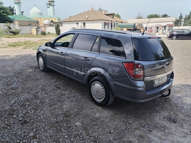 Opel Astra 2005, 260,000 km - 1.4 л - Bakı