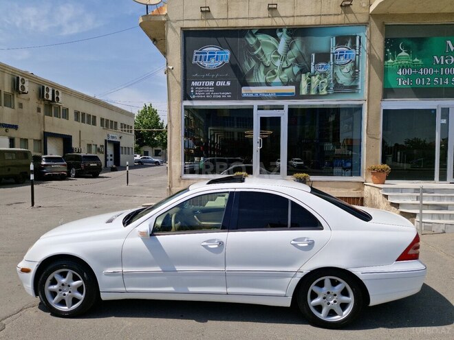 Mercedes C 240 2001, 370,125 km - 2.6 l - Bakı