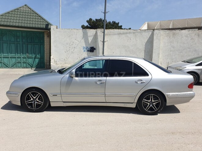 Mercedes E 240 1999, 3,880,000 km - 2.4 l - Bakı