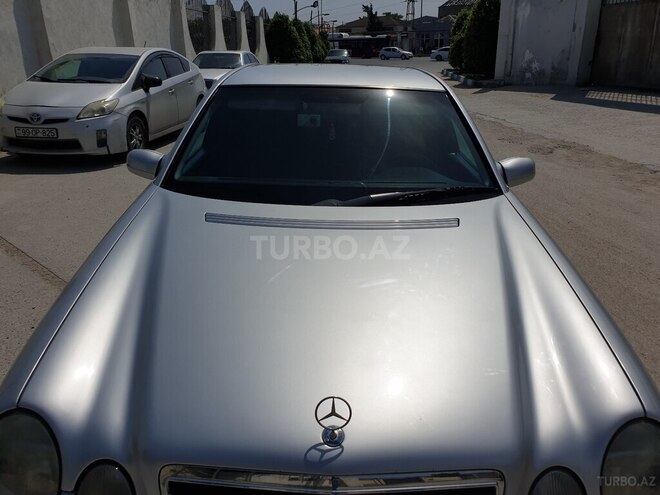 Mercedes E 240 1999, 3,880,000 km - 2.4 l - Bakı